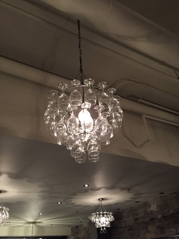 sidedoor-chandeliers