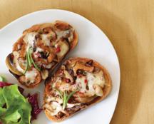 Rosemary Mushroom Crostini